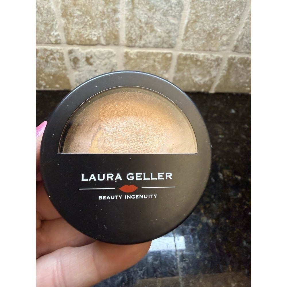 Laura Geller Makeup Balance-N-Highlight .29oz./8.5g. New‎ - Medium/Portofino